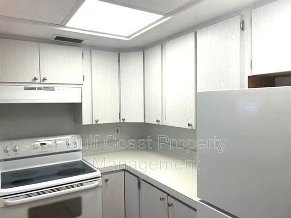 4th image of 3751 S School Ave APT 10