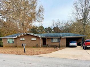 309 Hillcrest Dr, New Albany, MS 38652