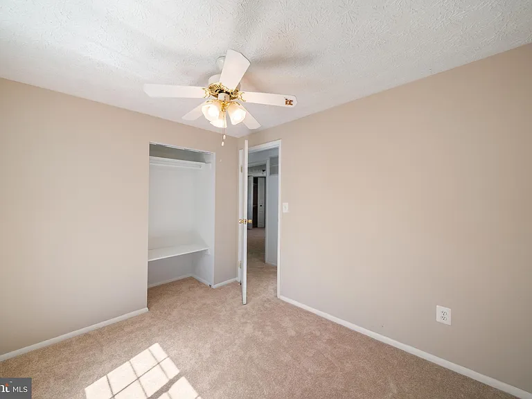 1103 Burwick Dr — Photo 21