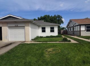 112 W Stevenson Dr, Glendale Heights, IL 60139