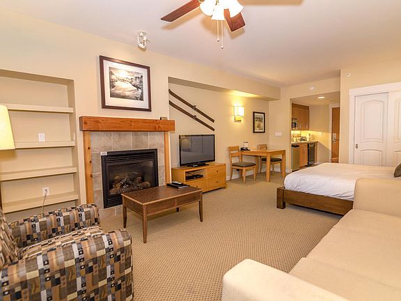 2nd image of 670 Winter Park Dr #3522