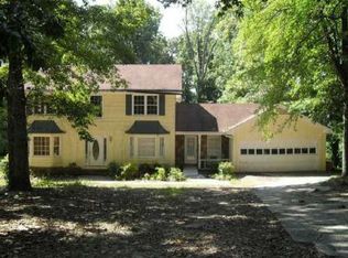 5303 Fieldgreen Dr, Stone Mountain, GA