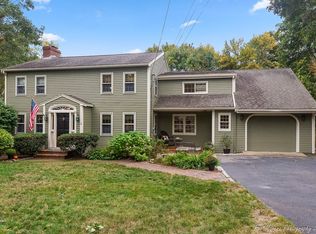 8 Seaview Ln, Newbury, MA 01951