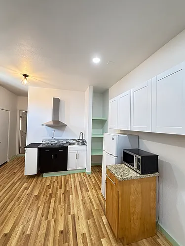 5041 Delbon Way Photo 1