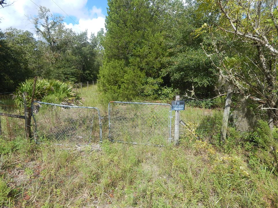 2nd image of 9050 NE 137th Ct