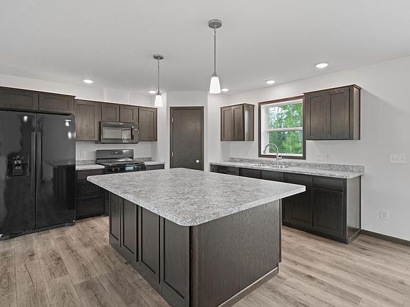 4th image of 1278 E Bluff ROAD