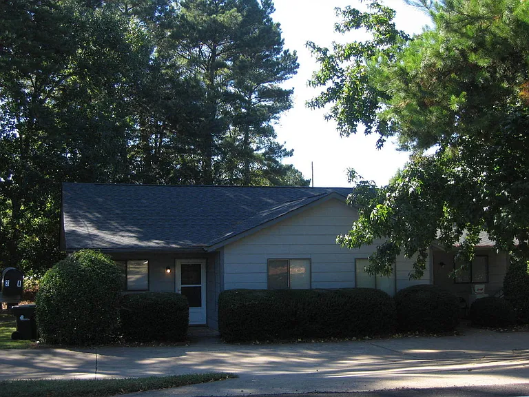 4473 Oakwood Rd — Photo 1