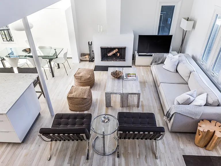 3 Linda Ln — Photo 2
