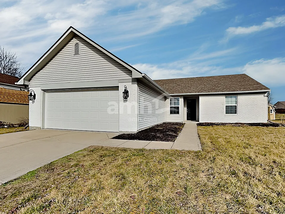 8284 Shattuck Dr