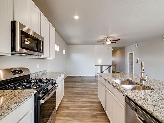 5th image of 1825 Holloway Dr