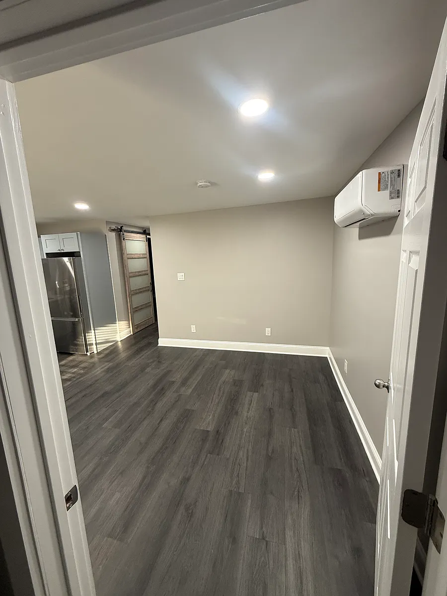 Building Photo - 1494 Broadway #3
