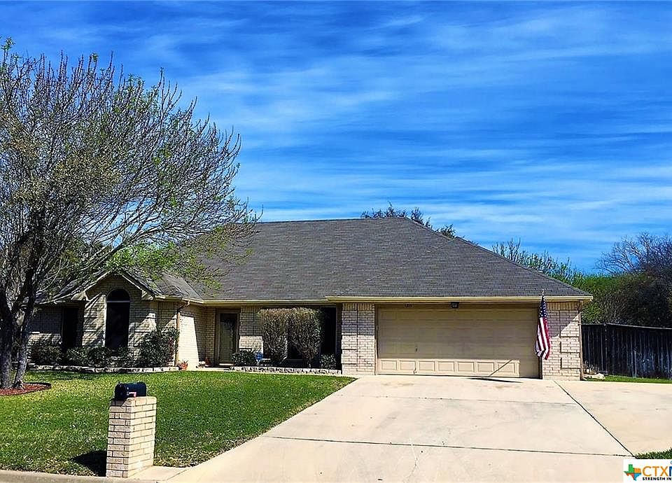 1st image of 1811 McGinnis Ct