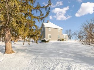 5928 19th Ave, Garrison, IA 52229