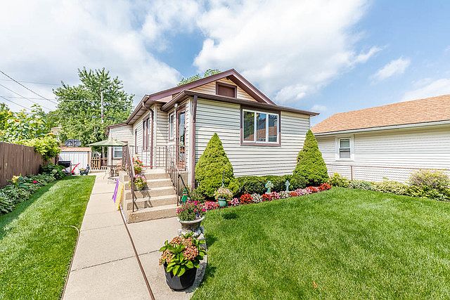 1st image of 5348 N McVicker Ave