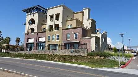 4th image of 8 Creekside Pl #1200