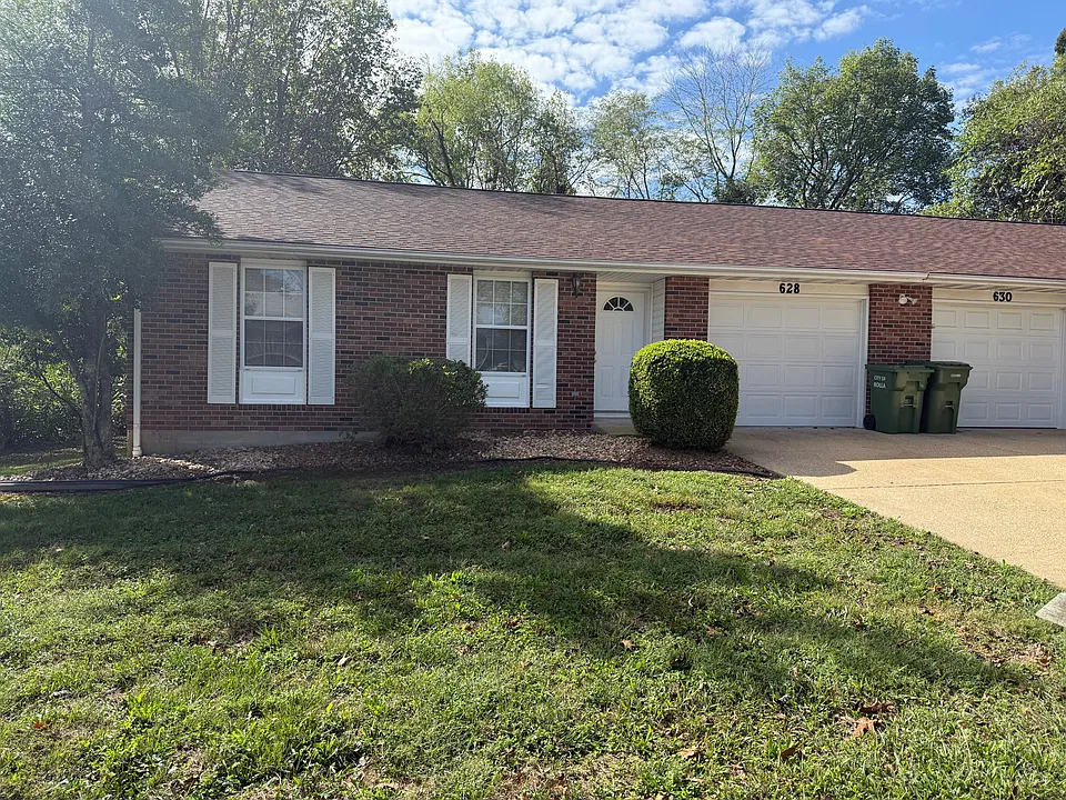 628 Scottsvale Dr