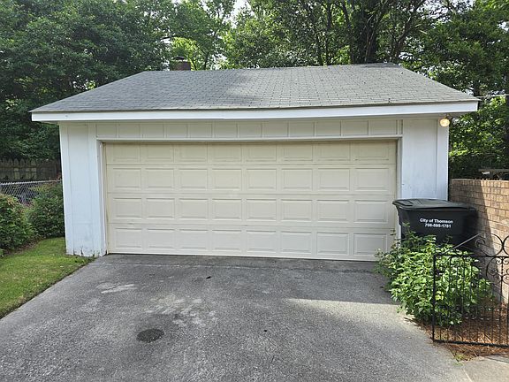 4th image of 623 Dogwood Drive Drive