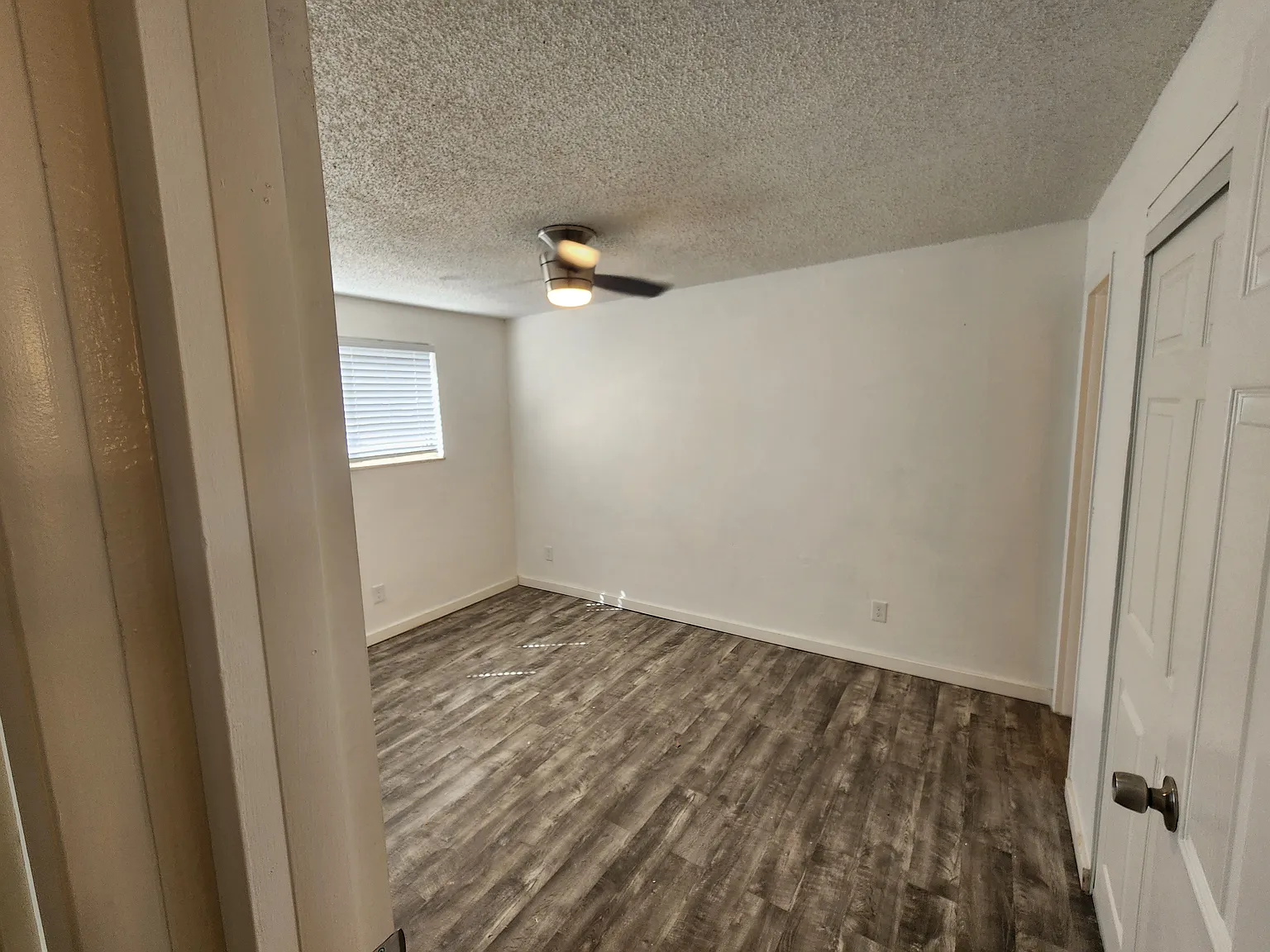 W 10th Ave, Golden — Photo 3