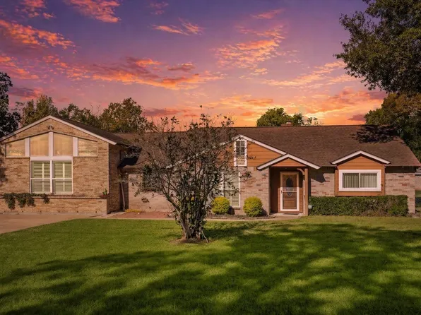 13012 Kathy Ln, Cypress, TX 77429