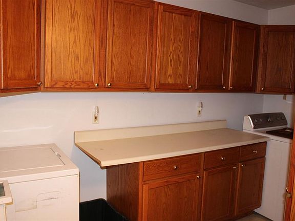 5th image of 56391 Chapel Ln