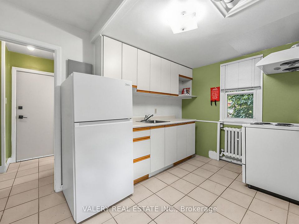 1st image of 8 33rd St #4