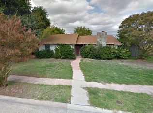 2113 Meadfoot Rd, Carrollton, TX 75007