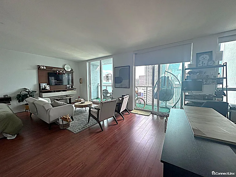 244 Biscayne Blvd #N-07 — Photo 25