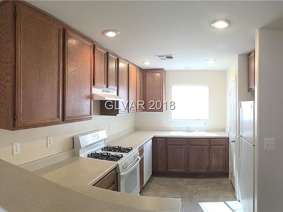 5th image of 1960 Joyful St
