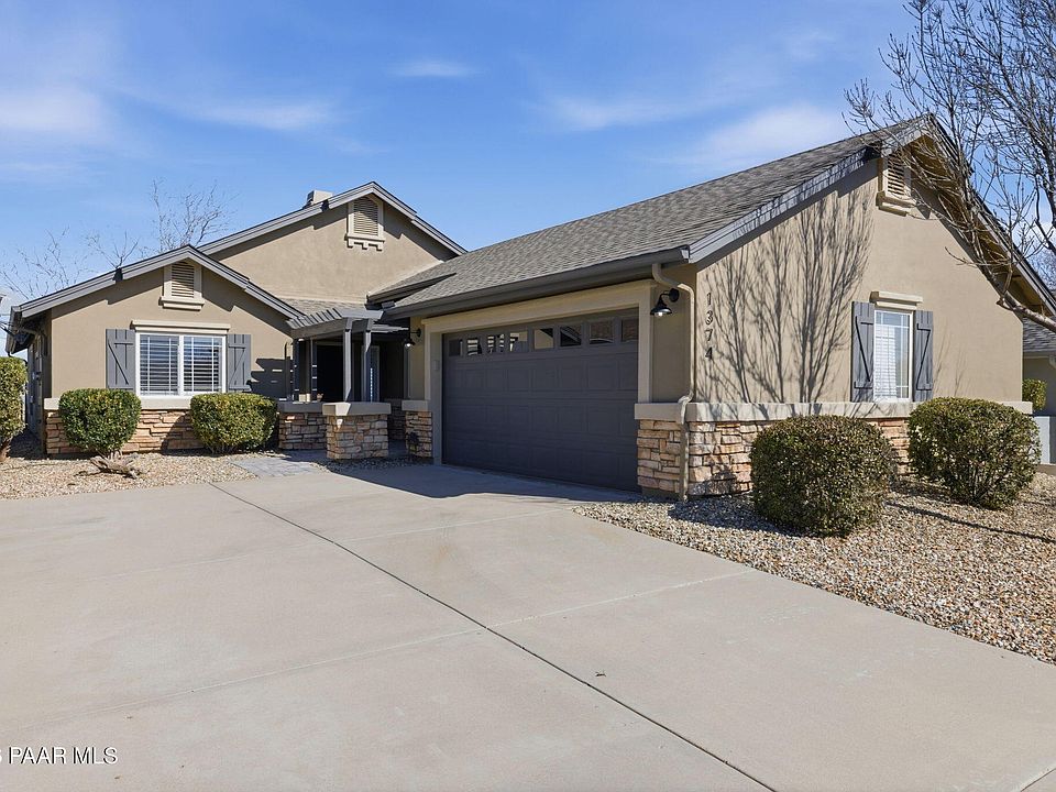 1st image of 1374 Saint George Cir