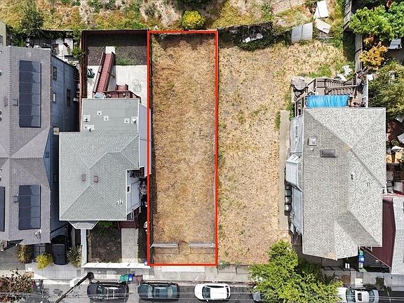 4th image of 826 Pine St