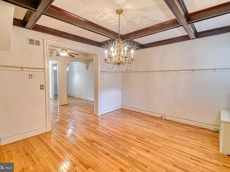 1821 Kilbourne Pl NW — Photo 10
