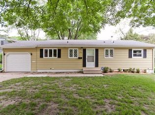 1506 25th St SE, Cedar Rapids, IA 52403
