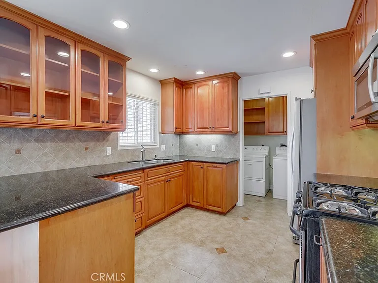 10321 Courtright Rd — Photo 14