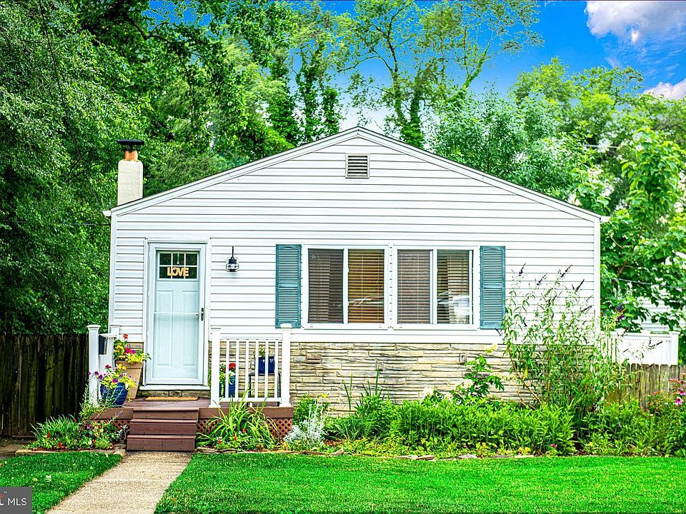 1st image of 3903 White Ave