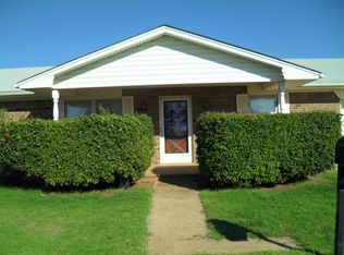 1825 Apache Rd NW, Piedmont, OK 73078