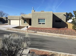 2105 Ridgeview Cir, Santa Fe, NM 87505