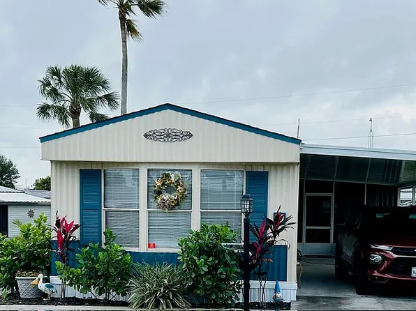 13 Center Isle, Lake Placid, FL 33852