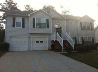 3030 Winding Grove Dr, Lithonia, GA 30038