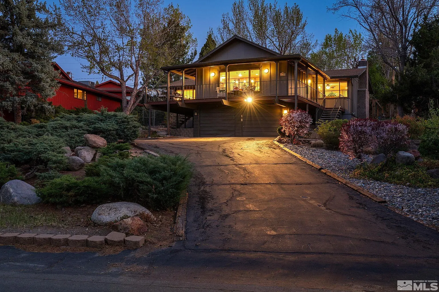 3320 Susileen Dr photo 1