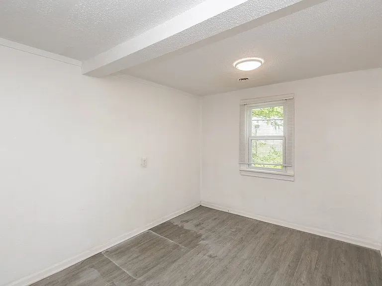 10019 Northgate Dr — Photo 9