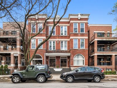 2734 N Seminary Ave #1A, Chicago, IL, 60614