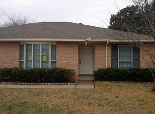 247 La Fonda Dr, Houston, TX 77060