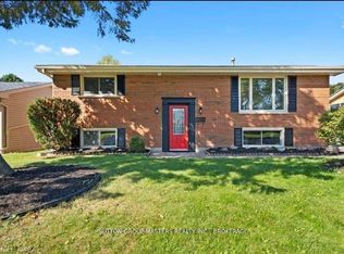 197 Belmont Ave, Kingston, ON K7M 4T3