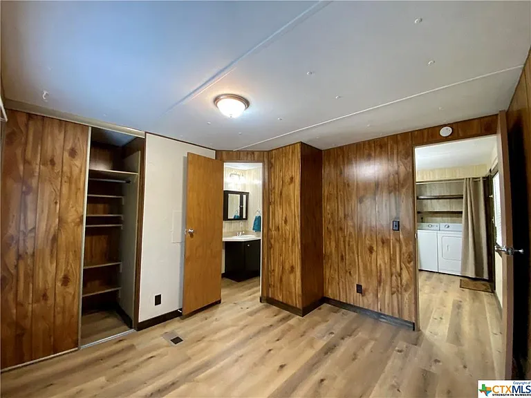 1240 Highview St — Photo 7