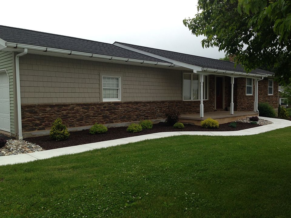 2nd image of 781 S Delps Rd