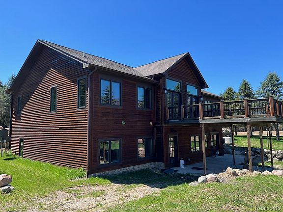 4th image of 5785 Baldwin Rd