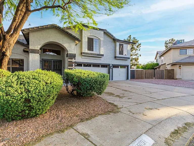 5101 E Grandview Rd — Photo 1