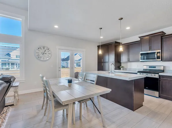 4487 S Parkbury Way W, Salt Lake City, UT