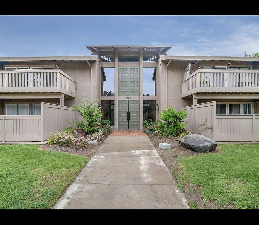 1st image of 28691 Via Las Flores
