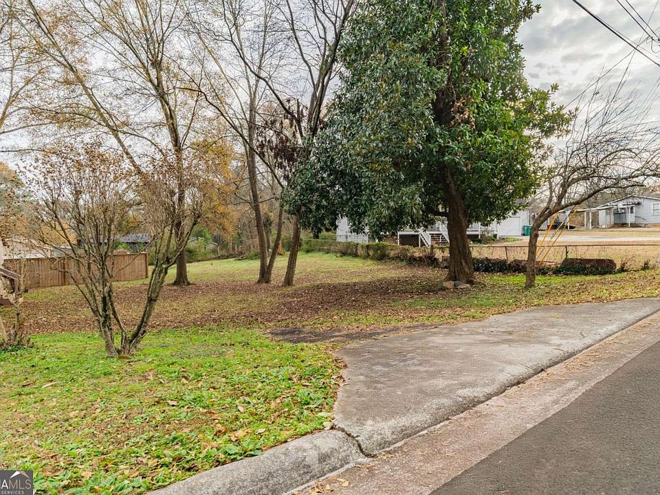 1st image of 2582 Argo Dr SE